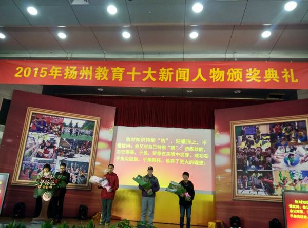 LQVU[FUAU(EYE4T}G0)@5}B