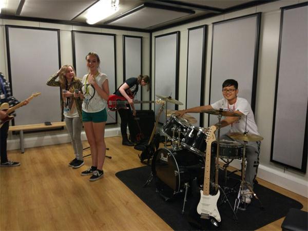 QQ图片20160619235207